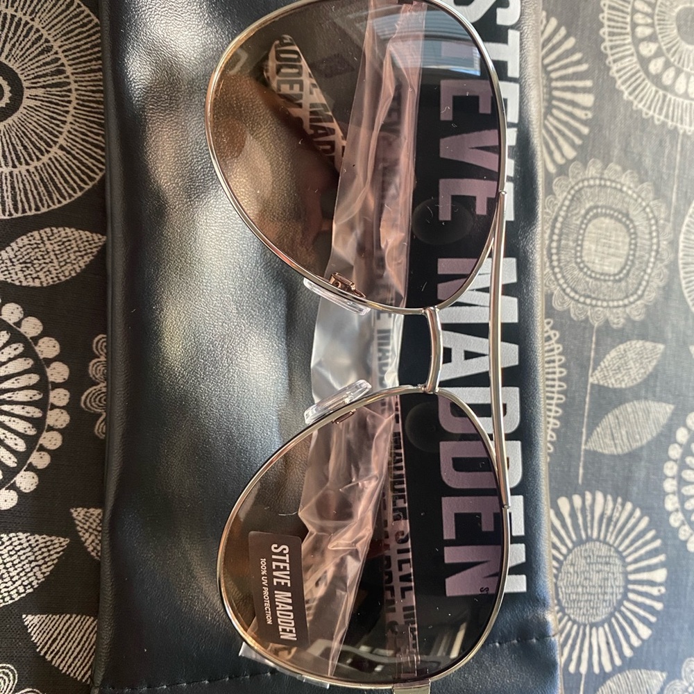 Steve Madden Purple Aviator Sunglasses